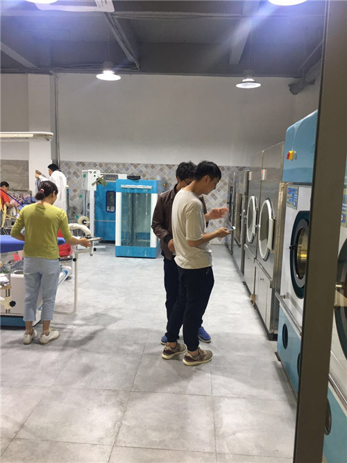 夏天開一個干洗店的成本是多少?低成本運(yùn)